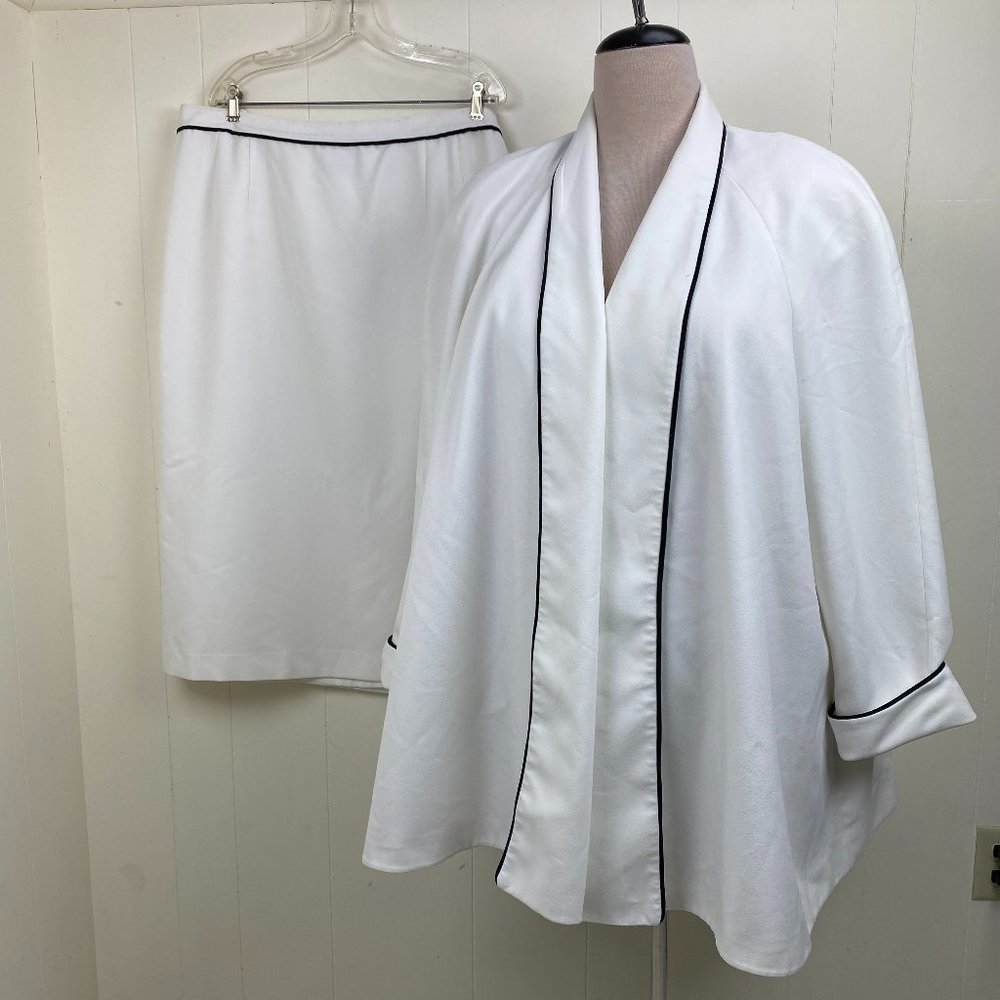 NYP Suits White & Black Trim Blazer Skirt Set 26W